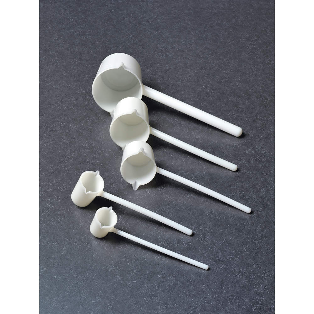 DYNALON Laboratory Scoops Scrapers and Spoons