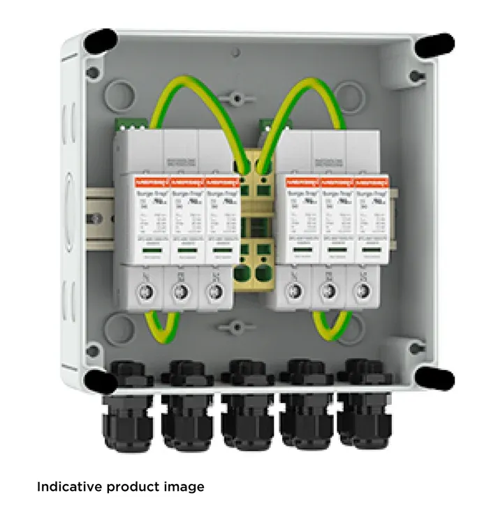 String Box, 2 MPPTs with Type 1+2 SPDs 1000V and cable glands