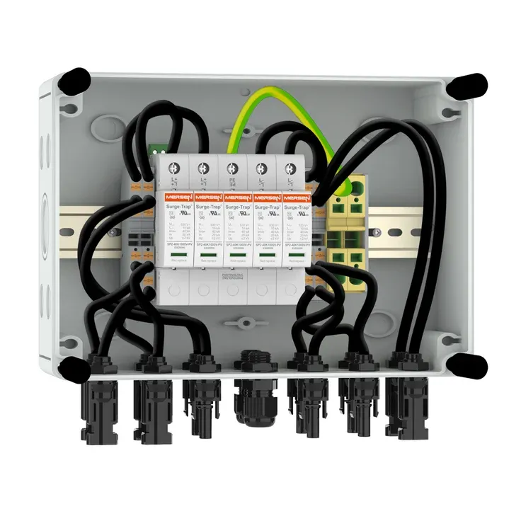 String Box, 2 MPPTs, 2 strings per MPPT With 5 Pole Type 2 SPDs 1000V and MC4 connectors